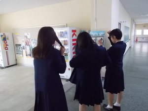 ３年卒業アルバム個人写真撮影: 校長室だより 新潟県立新潟中央高等学校